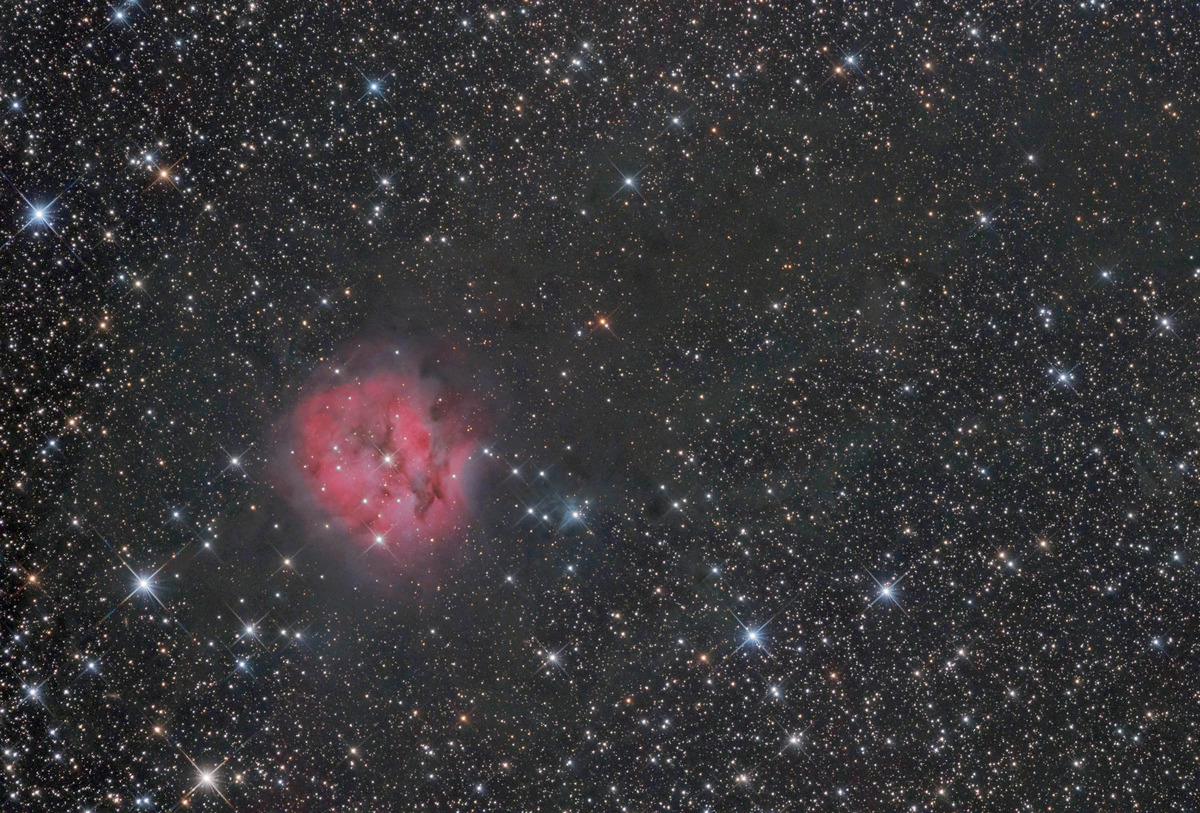 まゆ星雲IC5146の3_3000