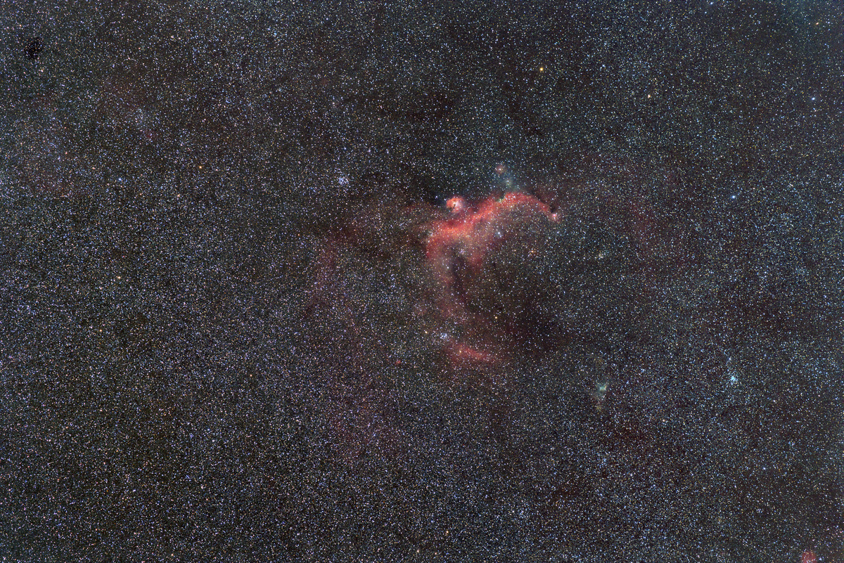 カモメ星雲Apo-Sonnar135mmF2.8EOS6DSP5完成2 のコピー