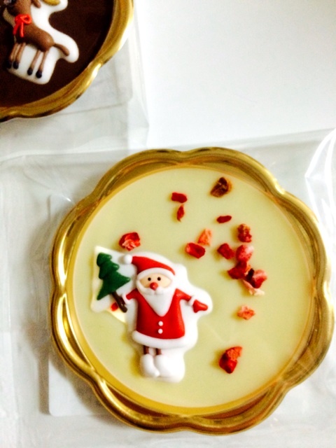 {0E4FD624-31EC-4AC4-9DE6-B8ACCC9D07EB:01}