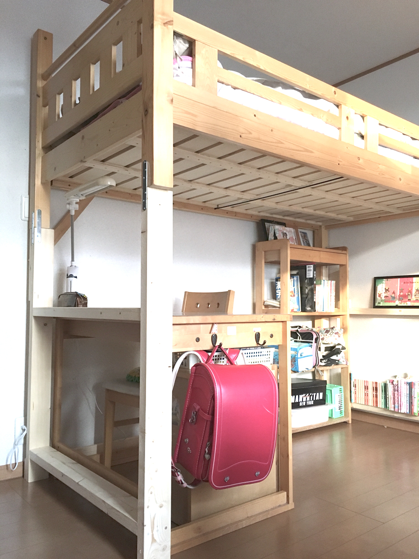 子供部屋インテリア 姉妹で一部屋 二階建てベッドに机を設置しました ノープラン生活 子供部屋インテリア 姉妹で一部屋 二階建てベッドに机を設置しました ノープラン生活