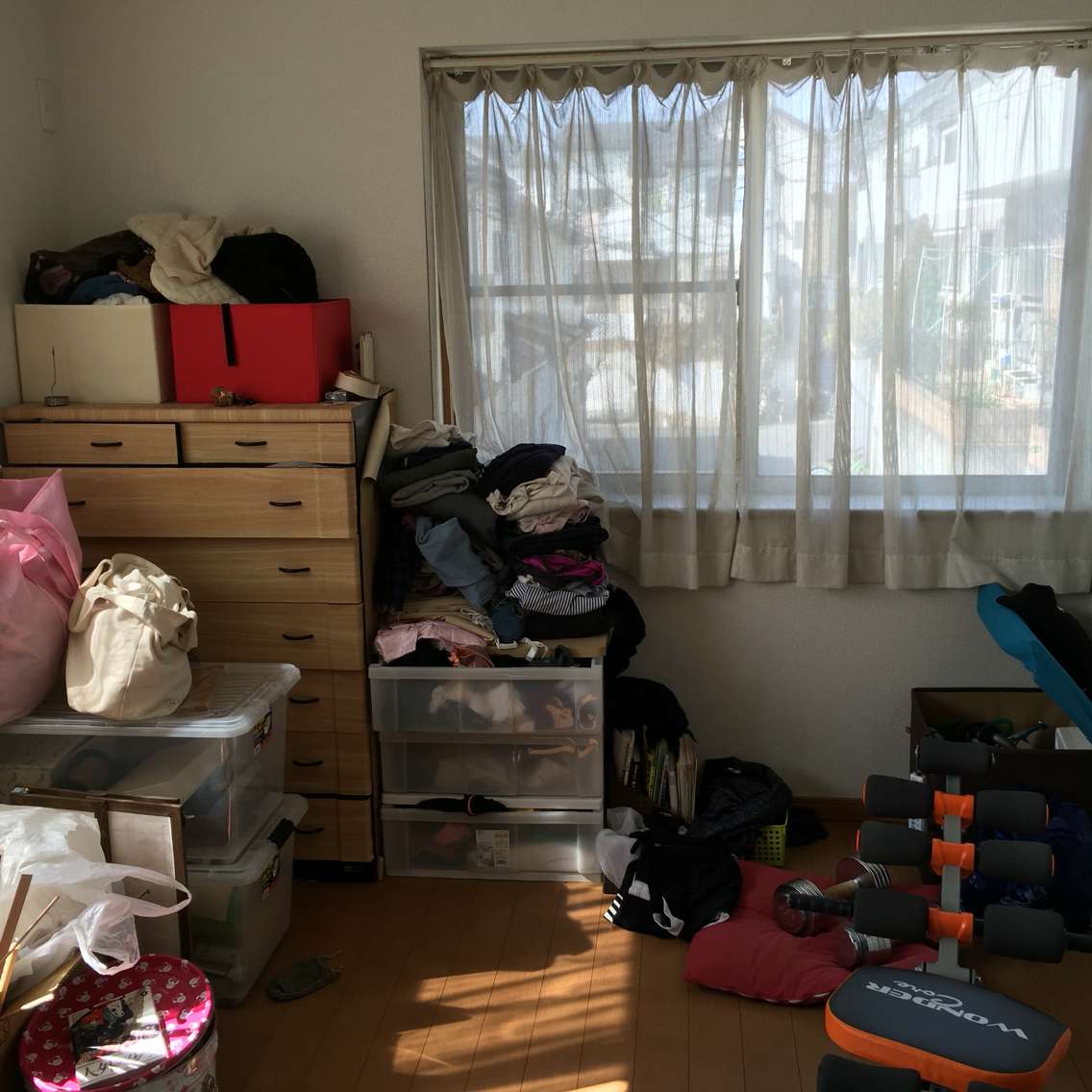 物置部屋を 男子部屋にセルフリフォーム ノープラン生活 物置部屋を 男子部屋にセルフリフォーム ノープラン生活