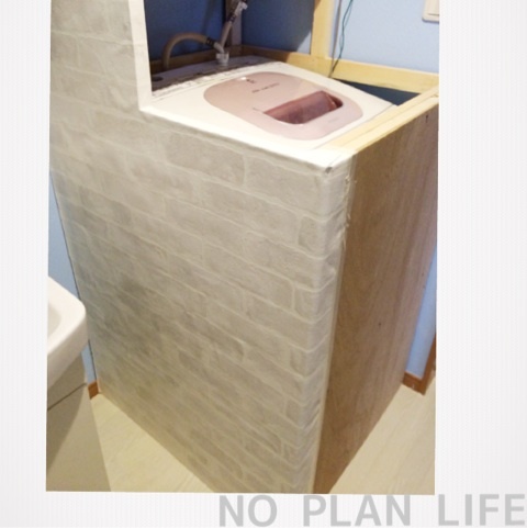 {513042D5-5A15-41CB-B875-3B1D160A06A8:01}