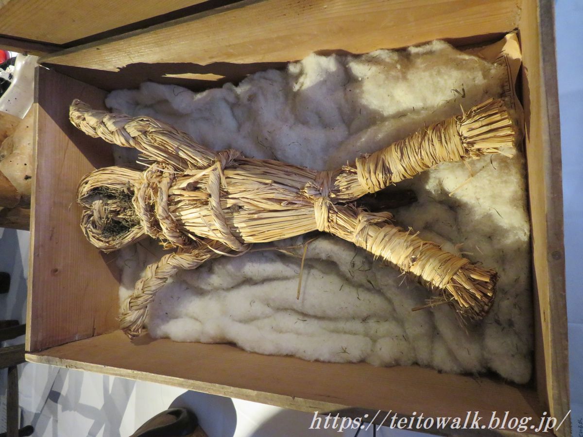 魂は物にも宿るのか「祝祭の呪物展2」 : 帝都を歩く