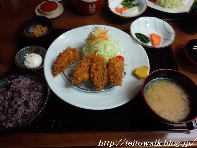 トンカツが食べられる重伝建 木の下旅館 と佐原の町並み 帝都を歩く トンカツが食べられる重伝建 木の下旅館 と佐原の町並み 帝都を歩く