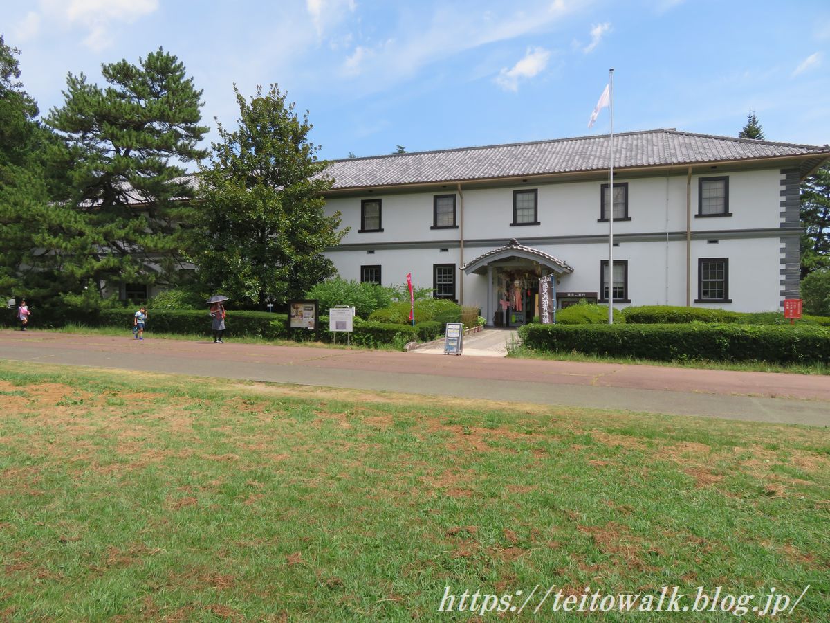 仙台市歴史民俗資料館となった「陸軍歩兵第四連隊兵舎」 : 帝都
