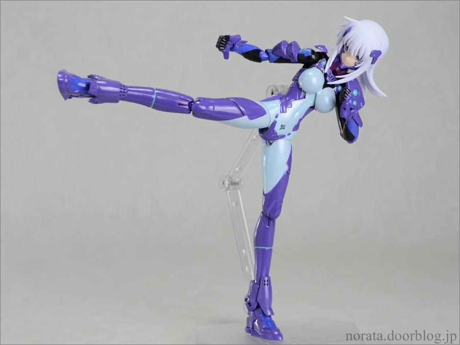 figma_cryska(16)