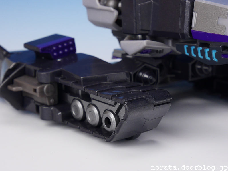 TAV37_メガトロナス(8)