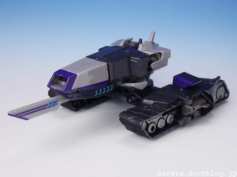 TAV37_メガトロナス(3)