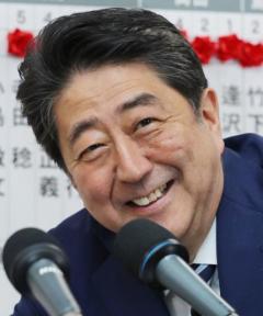 安倍内閣支持率、58%に上昇…読売世論調査