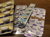 新しい抗生剤だしてもらった。効くといいな。