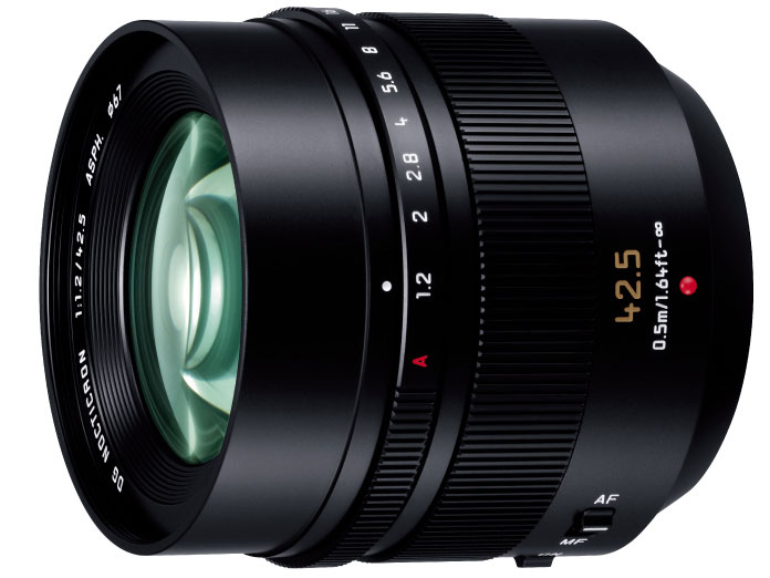 8-53 レンズのボケ味 (Nocticron 42.5mm F1.2 vs M.ZUIKO 45mm F1.8