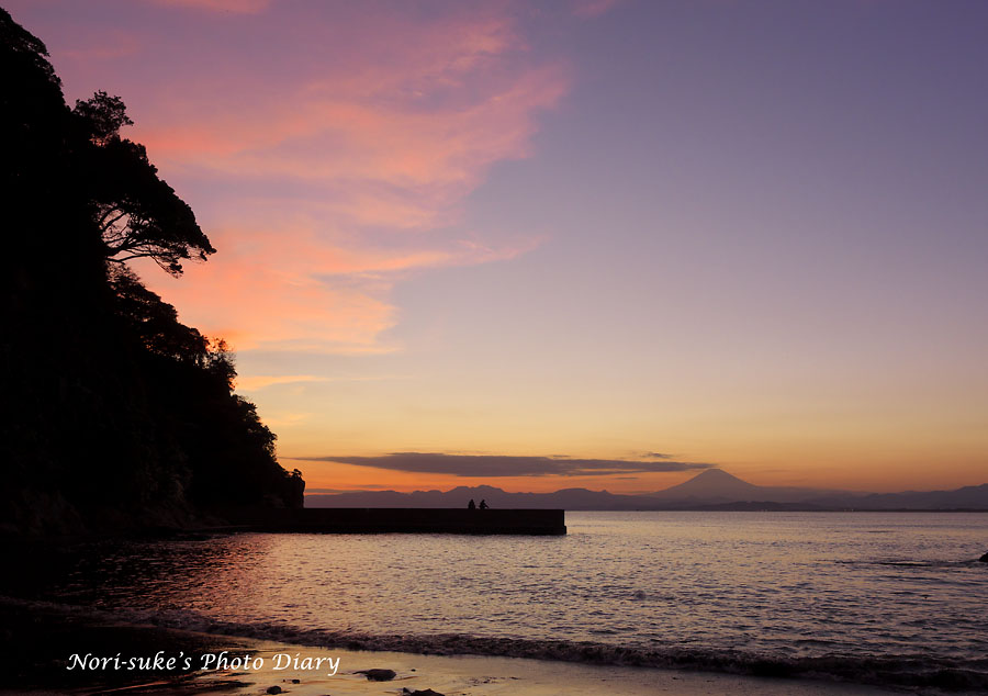 夕焼けの富士山と江の島 : Nori-sukeの写真散歩