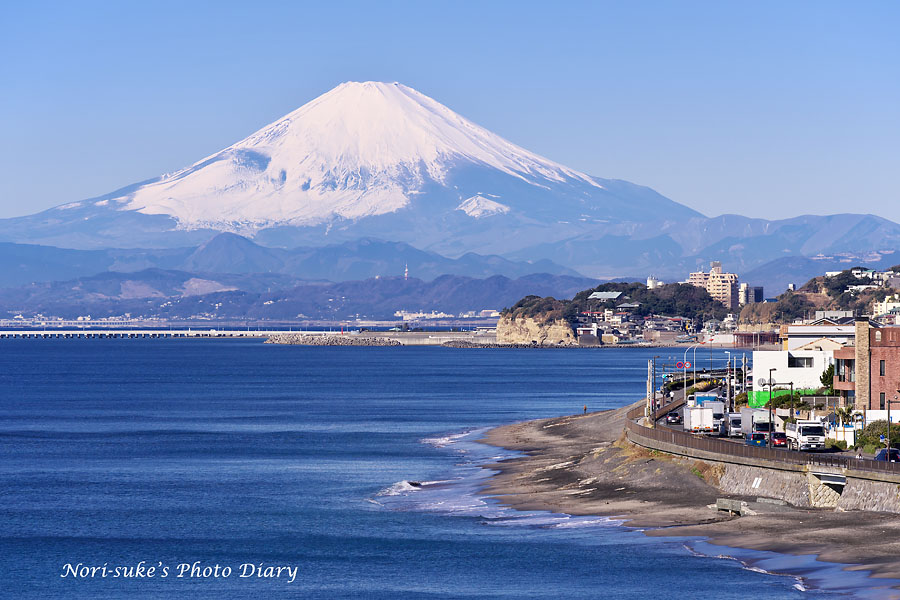 鎌倉 稲村ヶ崎から見た富士山 17晩冬 Nori Sukeの写真散歩