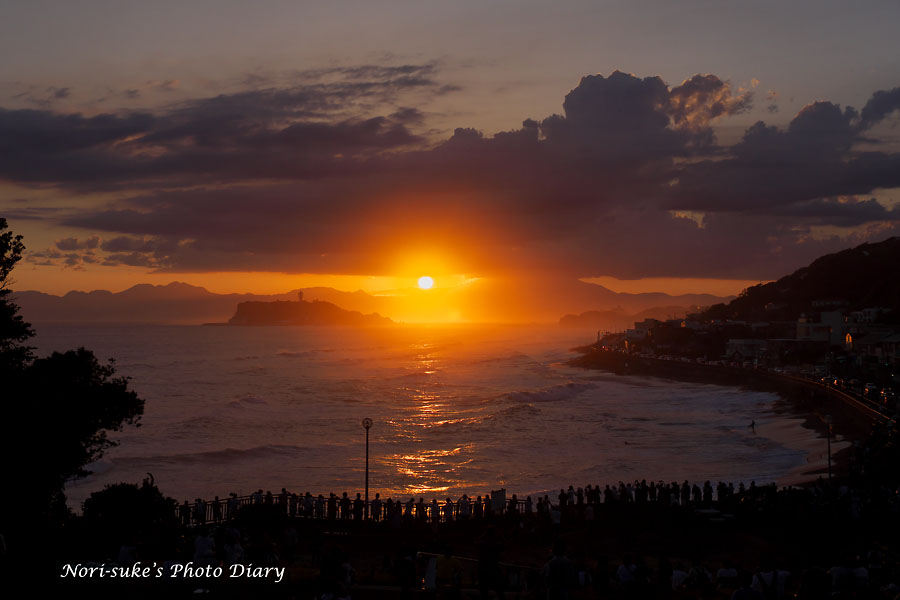 鎌倉 稲村ヶ崎の夕日 Nori Sukeの写真散歩 鎌倉 稲村ヶ崎の夕日 Nori Sukeの写真散歩