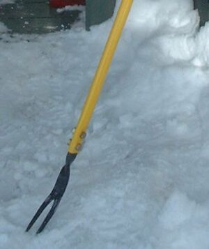 雪割りに便利な道具 ぽくぽくな日々 雪割りに便利な道具 ぽくぽくな日々