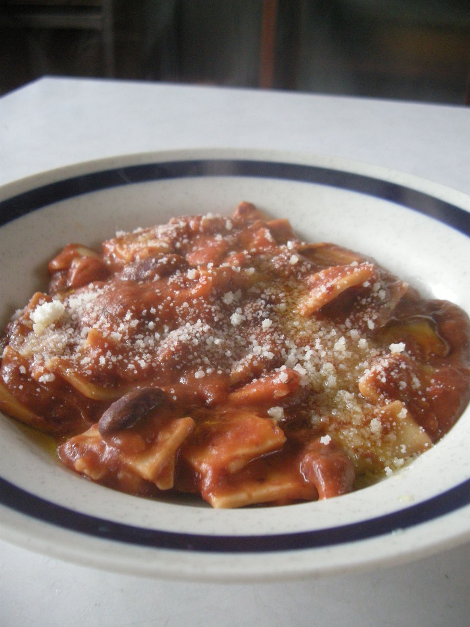 Malmaritati 赤い豆と不ぞろいパスタ おいしいイタリア Tavola Giappone