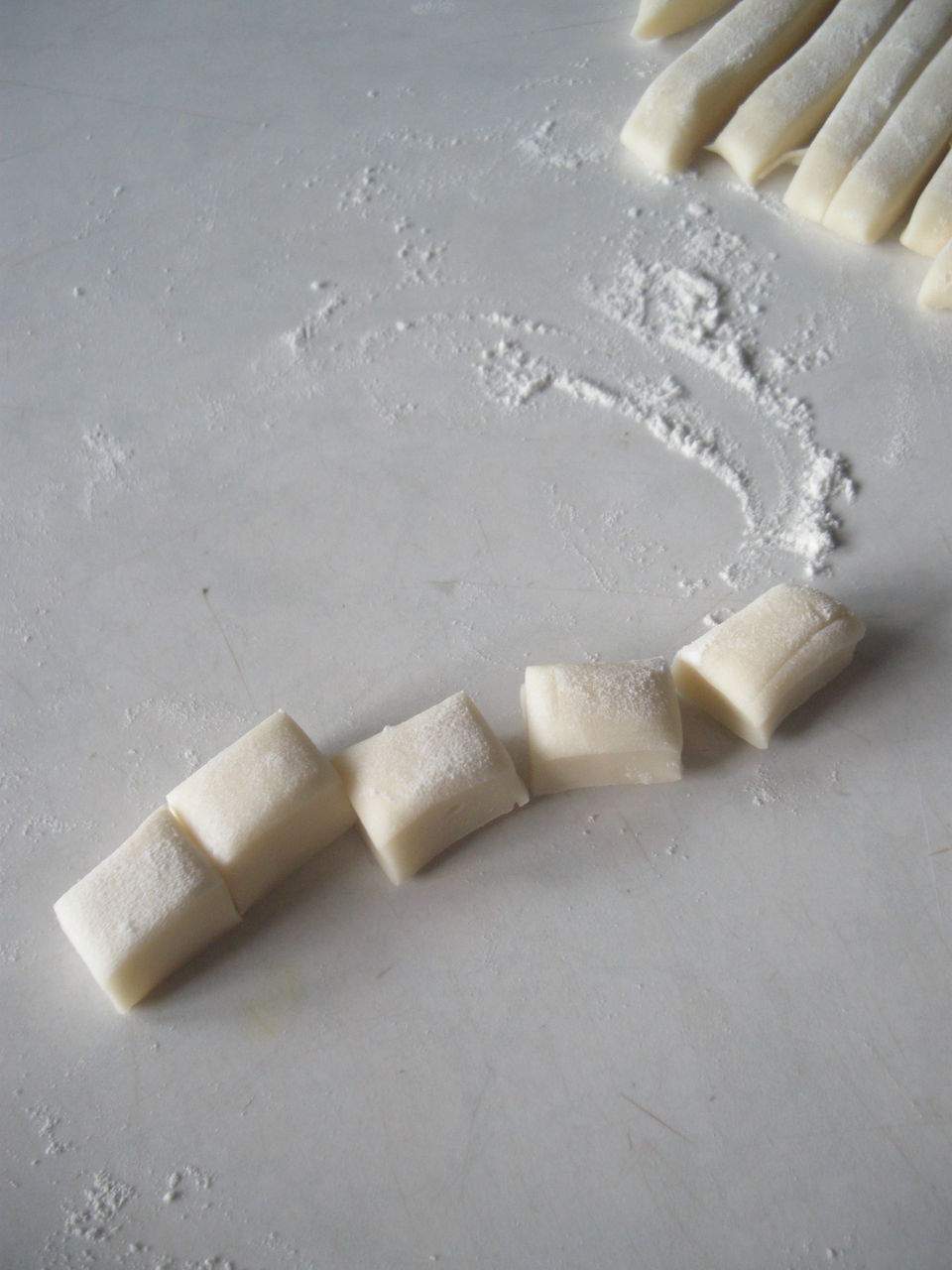 Cavatelli Ai Peperoni 手作りカヴァテッリと野菜ソース2種 おいしいイタリア Tavola Giappone