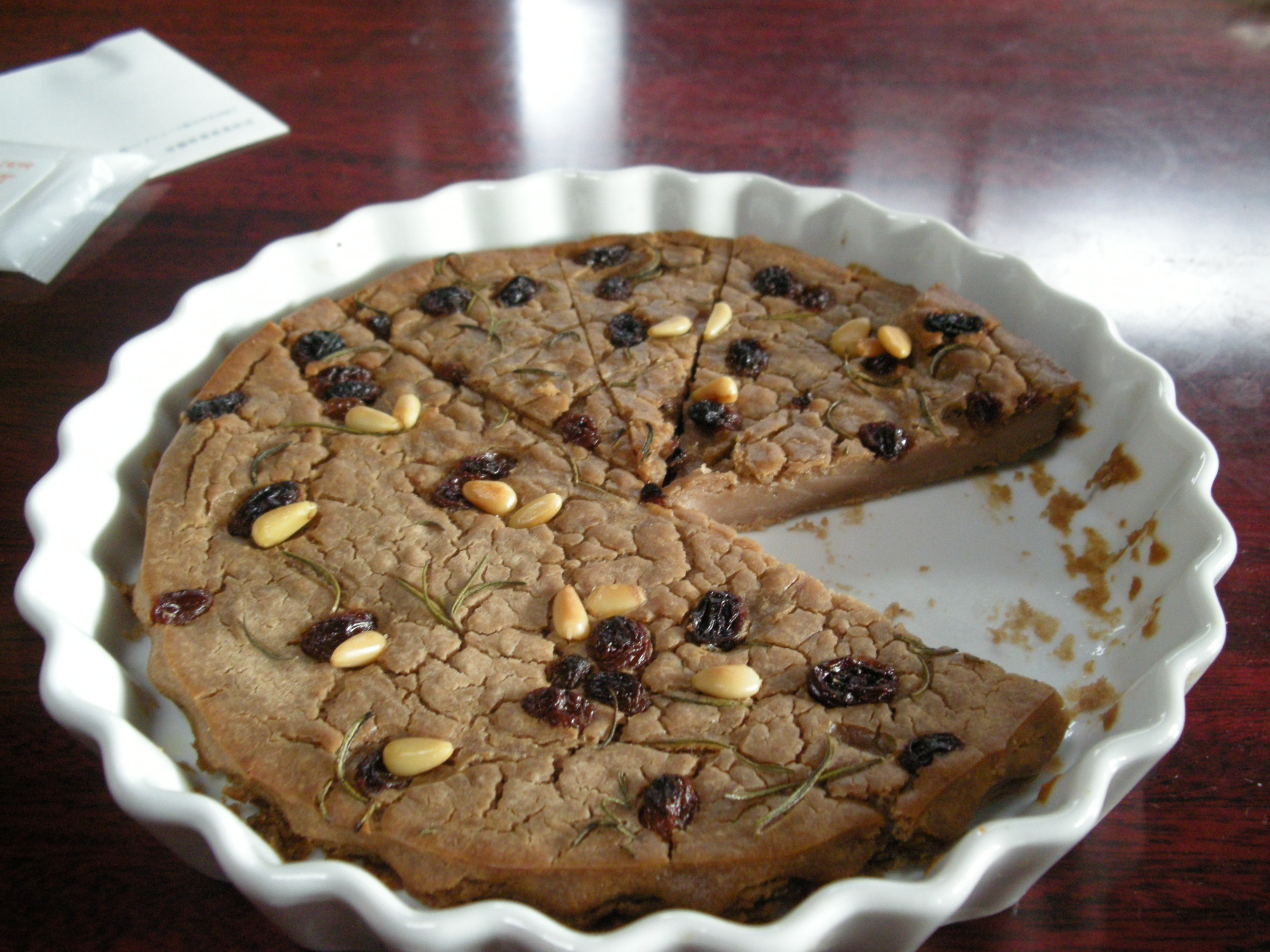 Castanaccio カスタナッチョ 栗の粉のケーキ おいしいイタリア Tavola Giappone