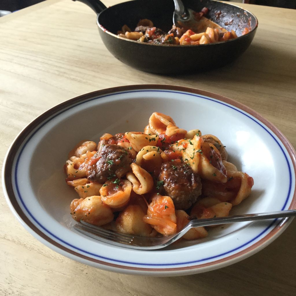 おいしいイタリア Tavola Giappone:Orechielle con polpette di costardella さんま団子の ...