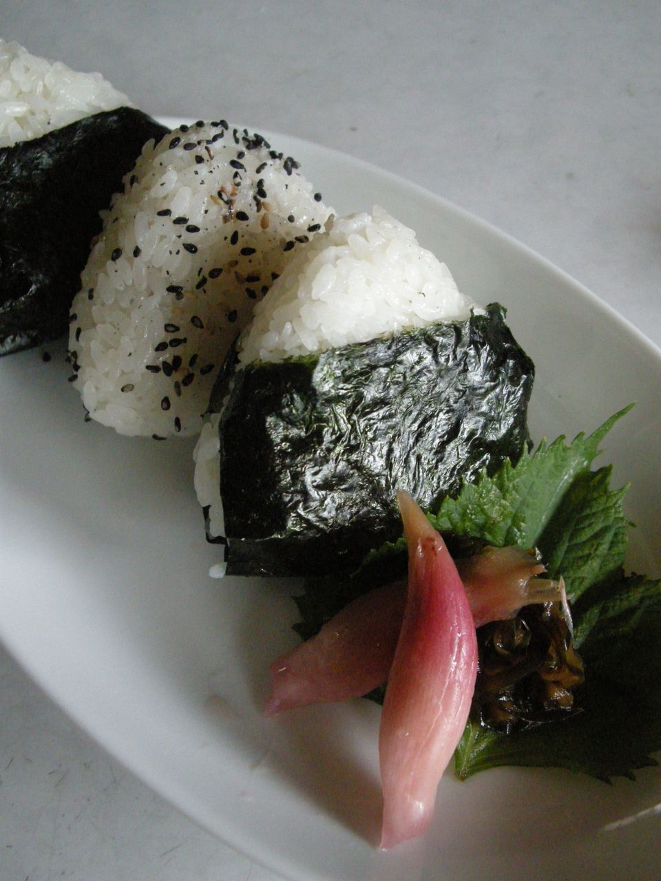 Come preparare Onigiri (Polpette di Riso Giapponesi イタリア語のおにぎりのレシピ): Cucina  e dolce giapponese 