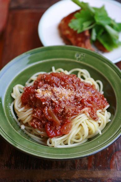 ミートソースパスタ