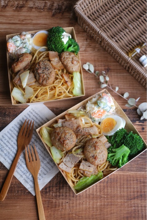 柚子胡椒パスタ弁当とレモンそばと