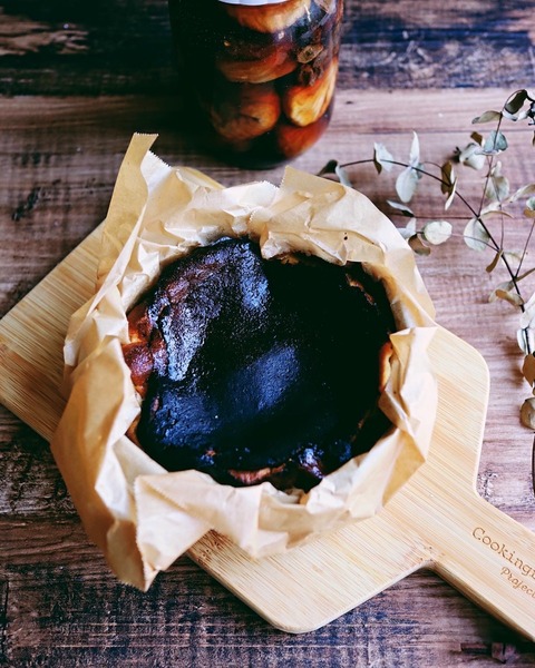 おつまみバスクチーズケーキ