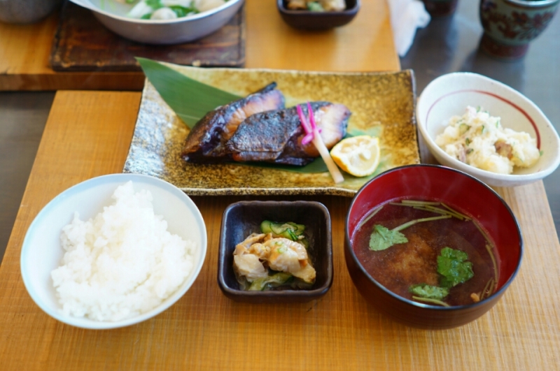 ランチとコンビニスイーツ