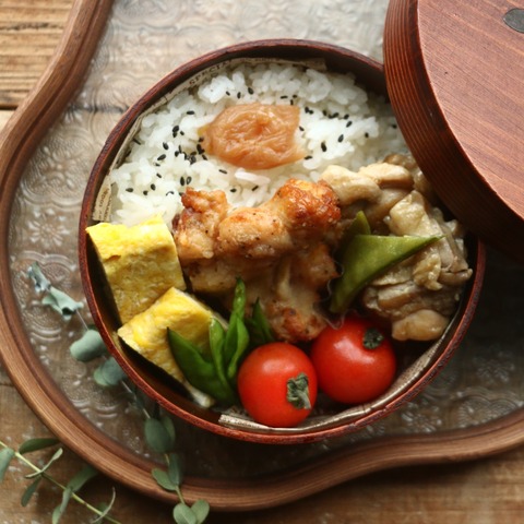 お弁当とオムライス