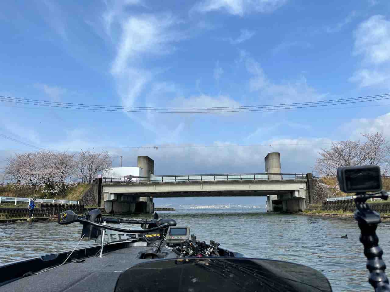 嵐後の春の嵐の琵琶湖 Style Of にーやん ブログ