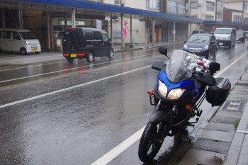 雨が降ってくるのがほんと怖い バイクに乗ってて感じたヒヤリハット