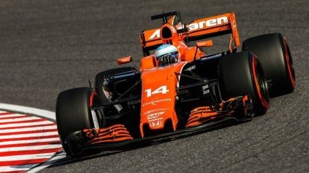 F1：アロンソ、2018年の契約について「ほぼ結論に達しているが、完全に決まってはいない」