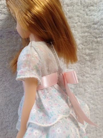 初リカちゃんのお洋服 完成 ロックミシンがおうちにやってきた 仮 初リカちゃんのお洋服 完成 ロックミシンがおうちにやってきた 仮