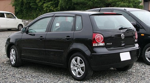 640px-2005-2009_Volkswagen_Polo_rear