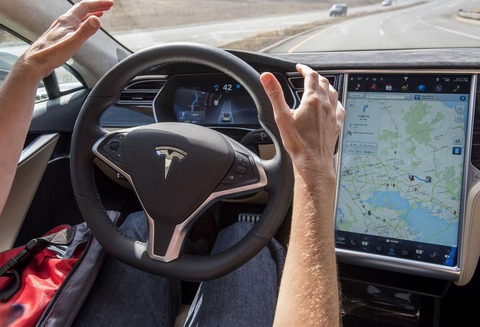 tesla_autopilot