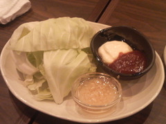 ばりうまキャベツ三種ソース