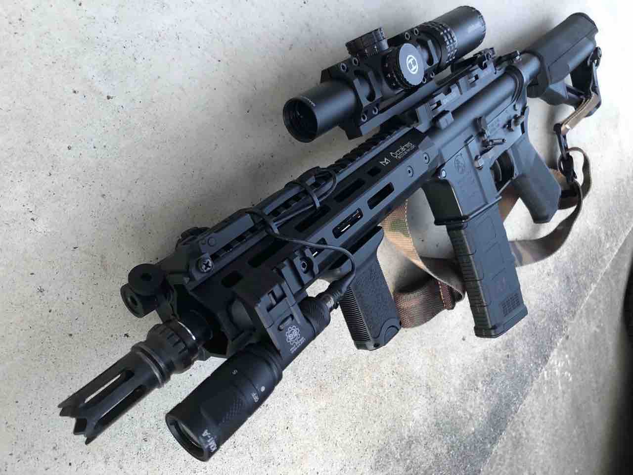 次世代　M4 CQB ハンドガード　ガイズリータイプ　 9.5インチ M-LOK 次世代 M4 CQB ハンドガード ガイズリータイプ 9.5インチ M-LOK