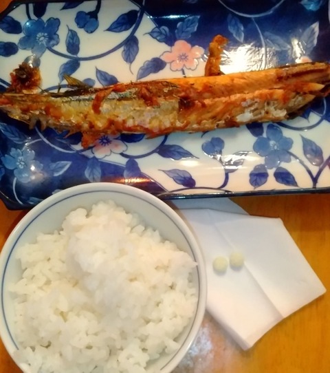 Vtuberの食事 サンマ焼き