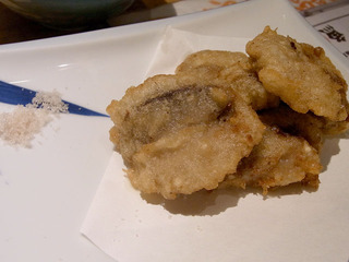 uom8