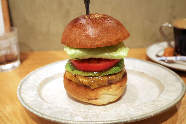 アボカドチーズバーガー No 18 東池袋 けつログ