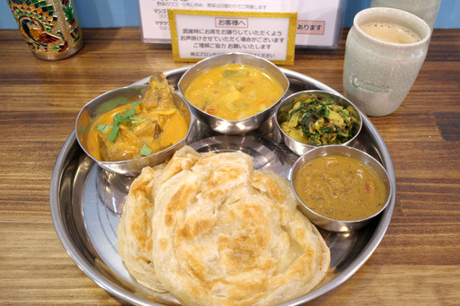 パロタプレート／南インド食堂チェケレ（新栄町）