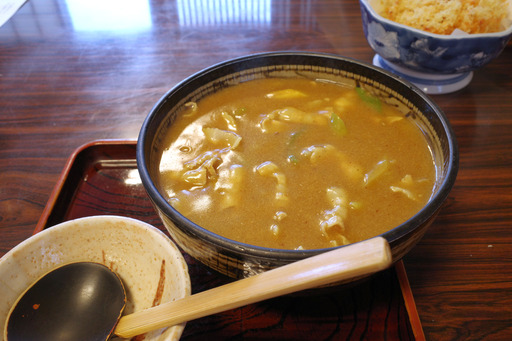 カレーうどん／手打ちめん処 香流庵（名東区山の手）