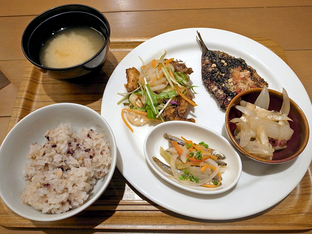 選べるデリ4品セット Cafe And Meal Muji名古屋店 名古屋駅 けつログ 選べるデリ4品セット Cafe And Meal Muji名古屋店 名古屋駅 けつログ