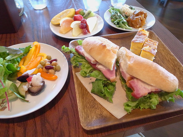 矢場 町 ランチ Article