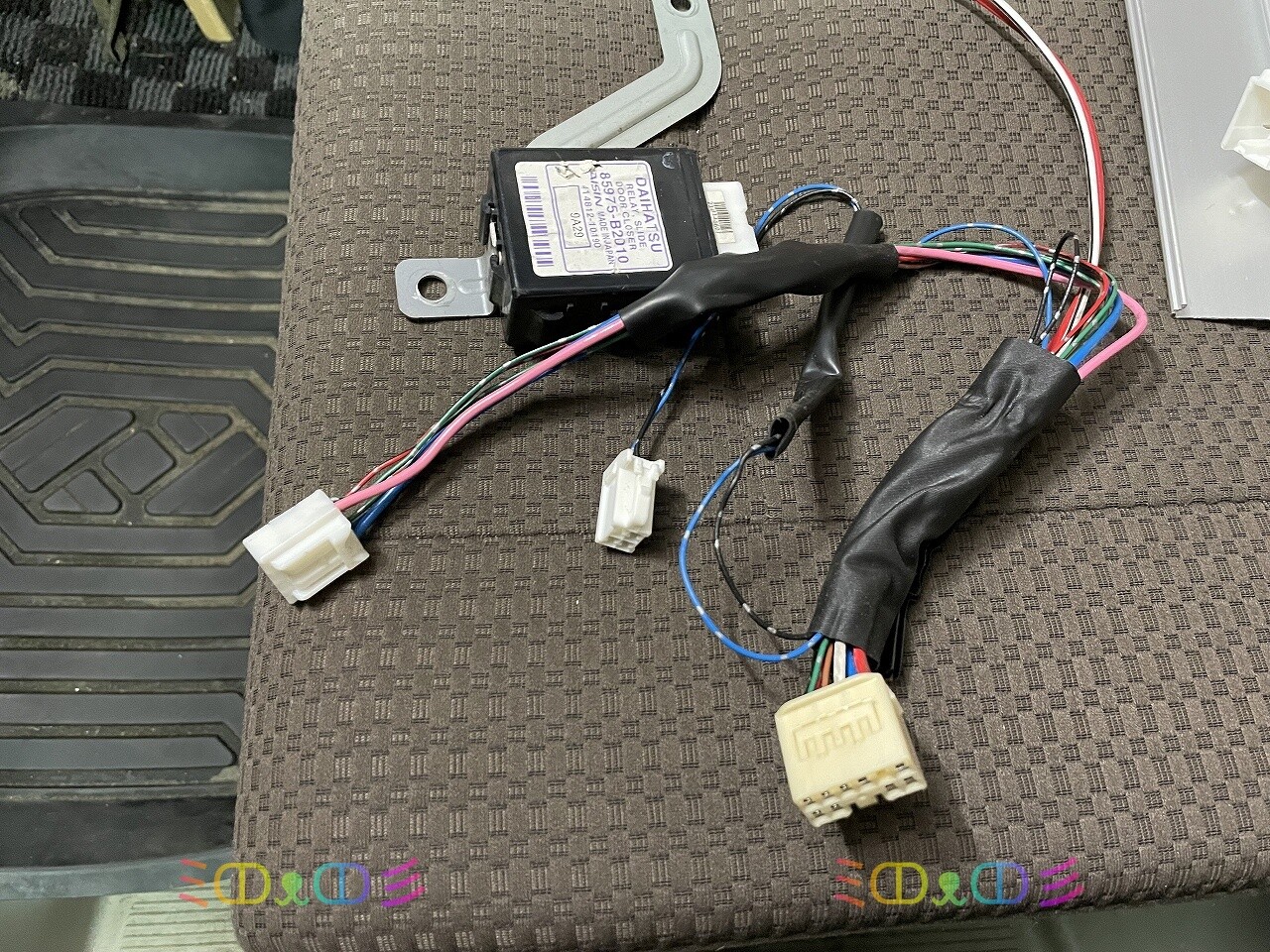 DA17V エブリィバン イージークローザー後付け : MileStone in Pocky DA17V エブリィバン イージークローザー後付け : MileStone in Pocky