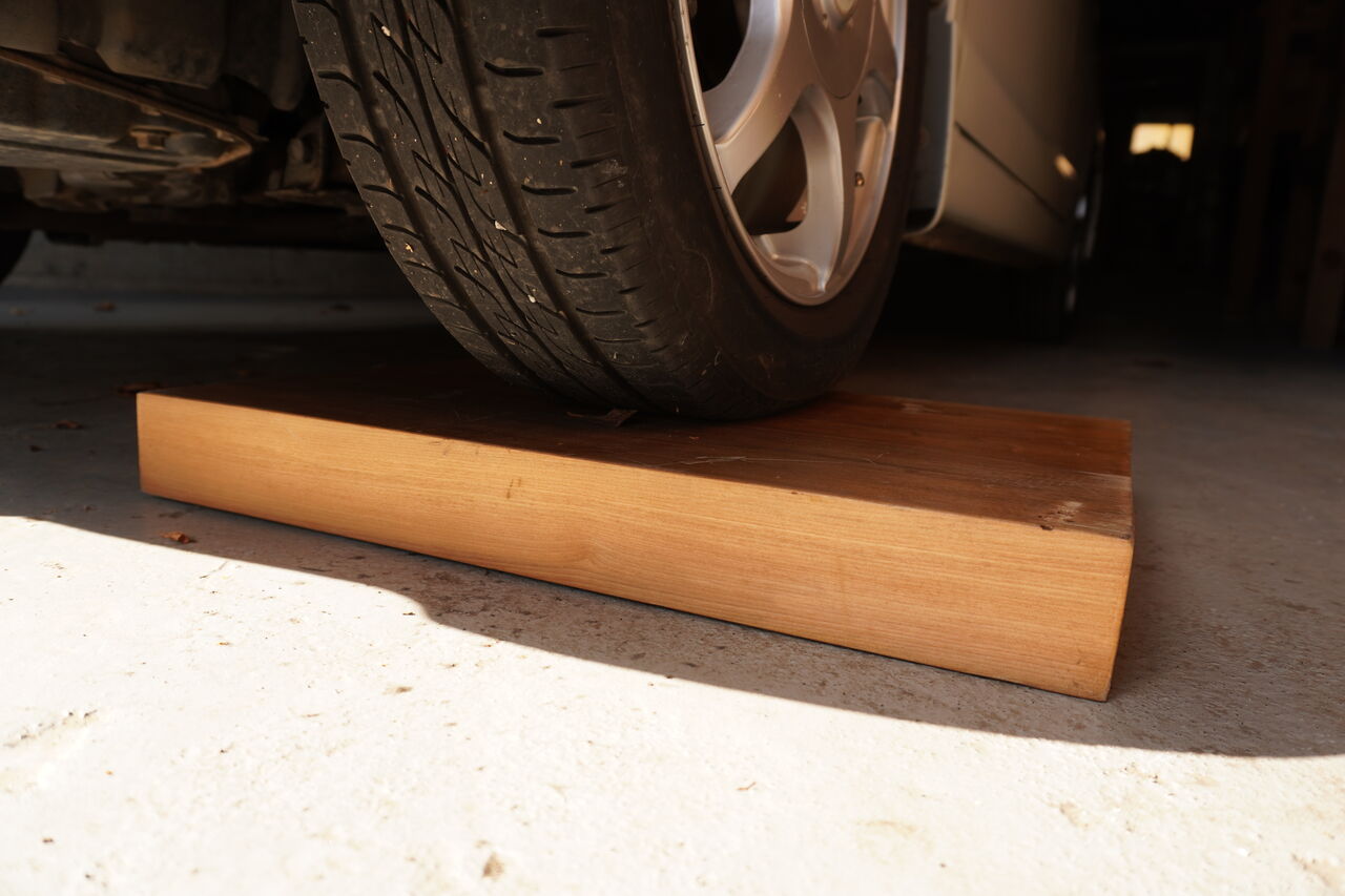 ダイハツ ソニカ Sonica タイヤ交換 4wd 楽しいbmw中古車life ダイハツ ソニカ Sonica タイヤ交換 4wd 楽しいbmw中古車life