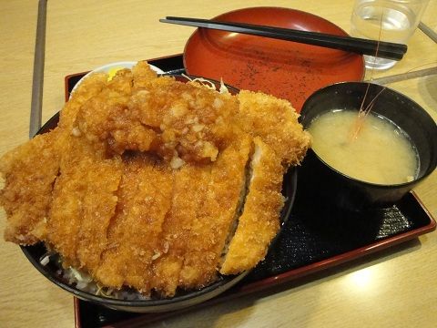 小平町 お食事処すみれ 北の大地から発信 小平町 お食事処すみれ 北の大地から発信