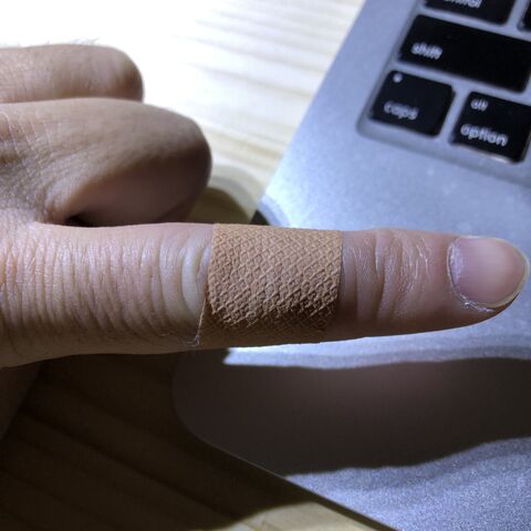 水膨れや血豆にはあかぎれ保護バン 腫れないし汁出るし剥がれないしで痛さ9割減 マイル パン 水膨れや血豆にはあかぎれ保護バン 腫れないし汁出るし剥がれないしで痛さ9割減 マイル パン