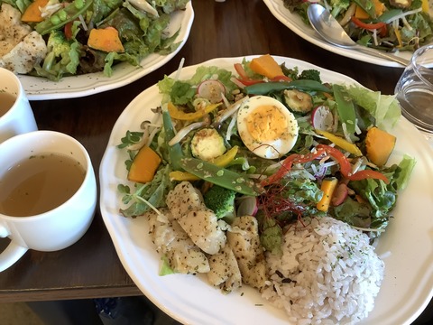 98F85ECE-BCD2-40F7-91E4-7C1A4E69A094