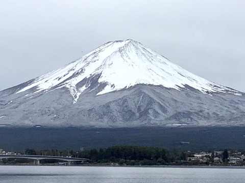 902999ED-7A13-46F4-A200-5A24720FDB20